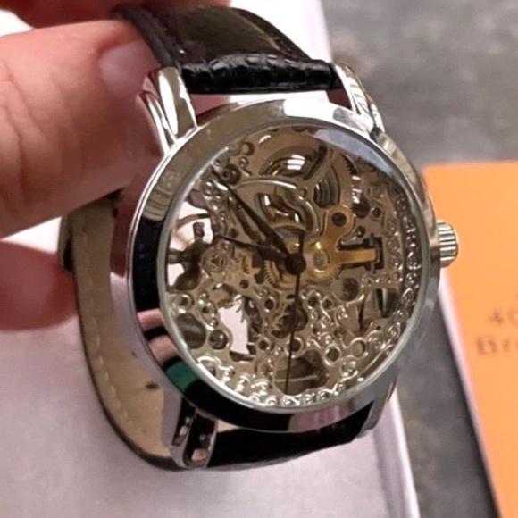 Akribos XXIV Women's Skeleton Automatic Black Leather Strap H20-Resistant Watch - Picture 1 of 5